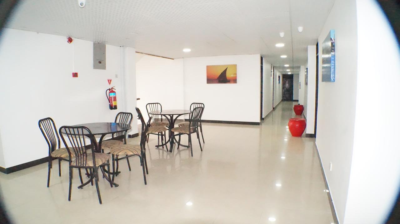 Econo Lodge Νταρ ες Σαλάμ Εξωτερικό φωτογραφία